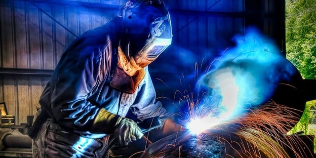 Продажа дипломов сварщика Купить диплом сварщика